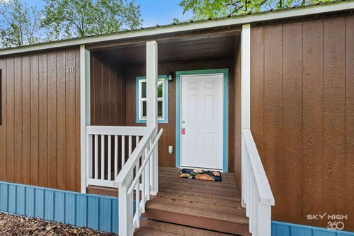 The Daisy- Decatur Family Tiny Home