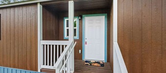 The Daisy- Decatur Family Tiny Home