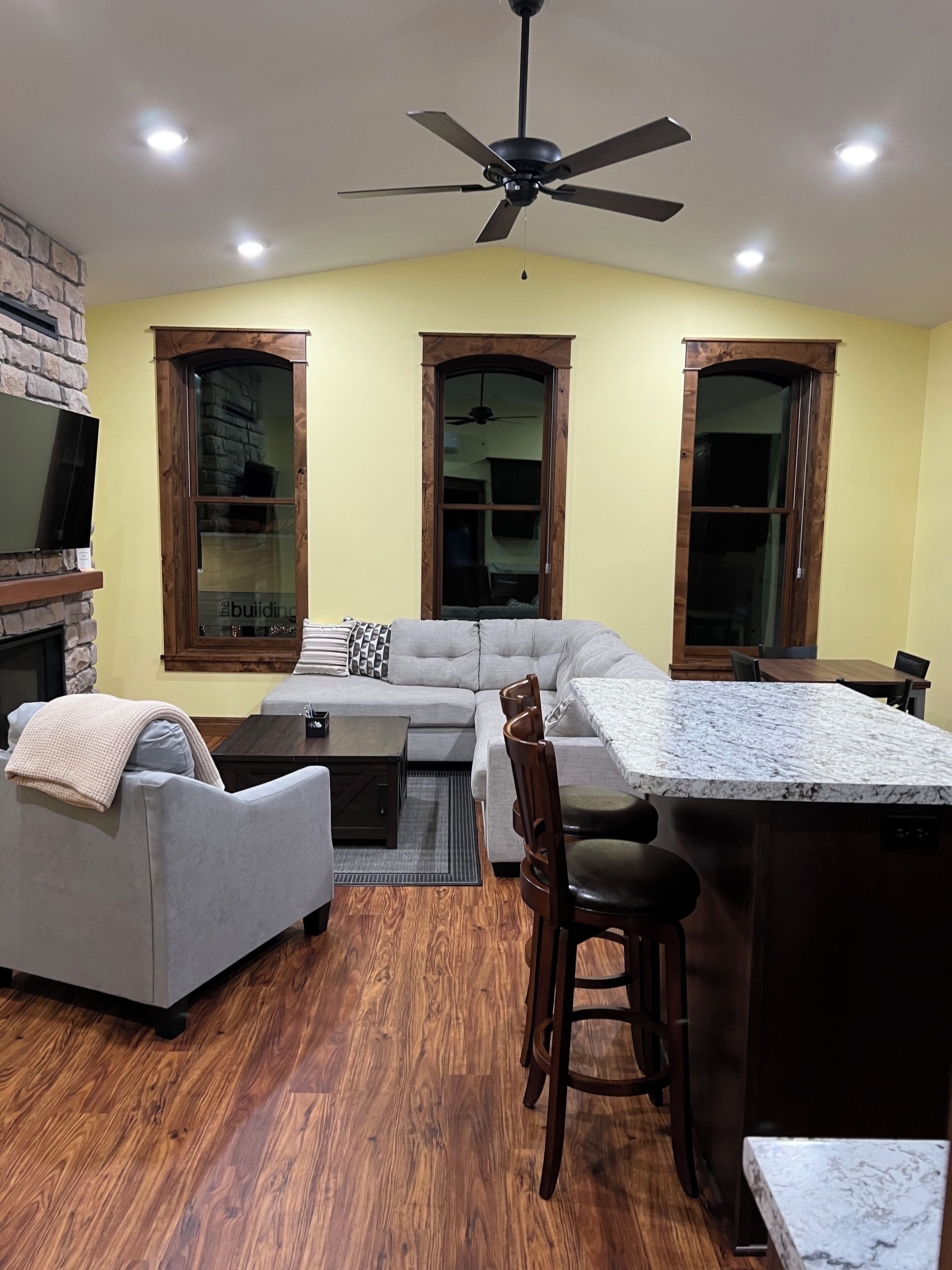 Téléviseur connecté, foyer