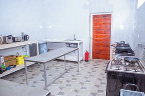 Free daily full breakfast  - Akagera Park Inn (Rwinkwavu)