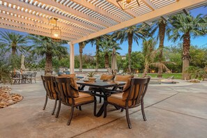 Villa (5 Bedrooms) | Interior