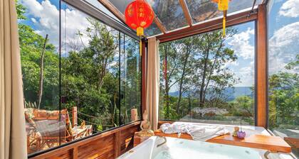 Cottage with Hot Tub Near Buddhist Temple