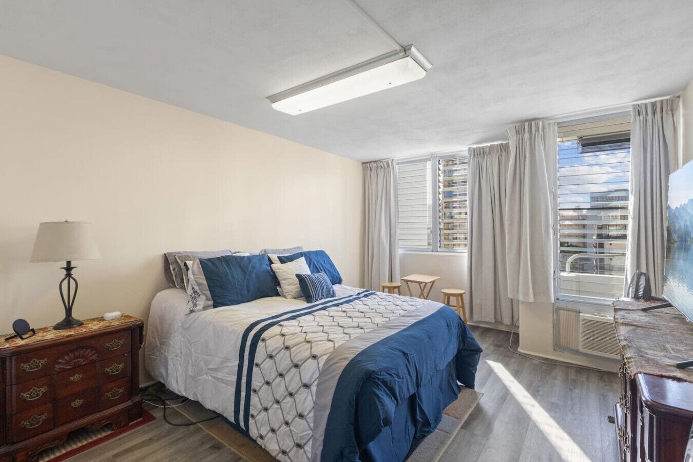 1 bedroom, desk, iron/ironing board, free WiFi