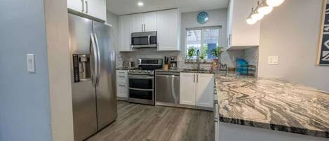 Microwave, oven, stovetop, dishwasher