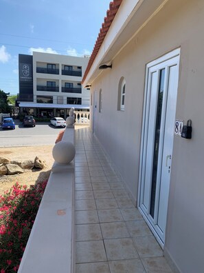 Exterior - Aruba Tropical Paradise in Noord, Wacamaya Large Pool (Noord)