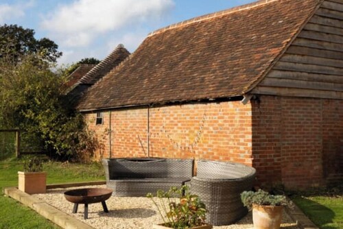 Grade 2 Listed Rural Farm House