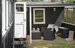 Terrace/patio - Beautiful home in Rødby with WiFi (Rødby)