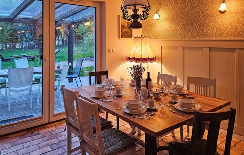 Beautiful home in Podwilczyn with sauna