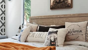 2 chambres, bureau, fer et planche à repasser, lit parapluie