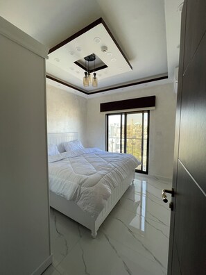 3 bedrooms, iron/ironing board, WiFi, bed sheets - Spacious 3-bedroom apartment with WiFi, AC in charming Amman (Amman)