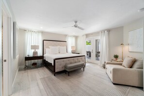 3 chambres, fer et planche à repasser, lit parapluie, Wi-Fi gratuit