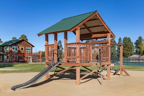 Children’s area - Cozy 2-bedroom Deluxe - Masters Place in enchanting Pagosa Springs (Pagosa Springs)