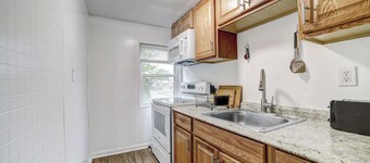 Delightful 2-bedroom unit with WiFi in Catonsville