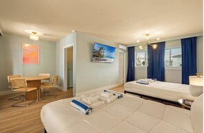 2 bedrooms, iron/ironing board, WiFi, bed sheets