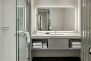 Towels, soap, shampoo, toilet paper - AC Hotel Ann Arbor Downtown (Ann Arbor)