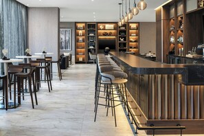 Tapas bar - AC Hotel Ann Arbor Downtown (Ann Arbor)