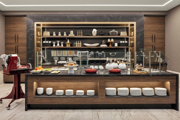 Daily buffet breakfast for a fee