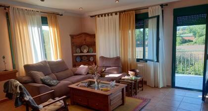 Dream house, between Pinares, 6 m from Cuenca. Pets