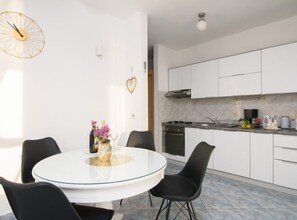 Apartment (Two Bedroom Apartment 1 Kiara) | Property amenity - Apartments Nela (Okrug)