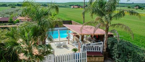 Enceinte de lâhĂ©bergement