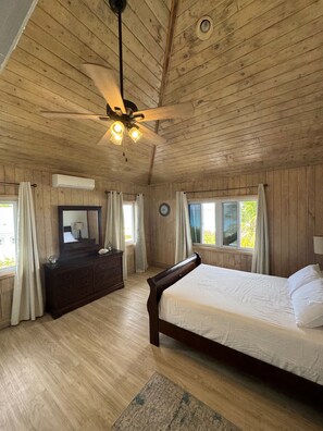 4 chambres, fer et planche à repasser, accès au Wi-Fi (inclus)