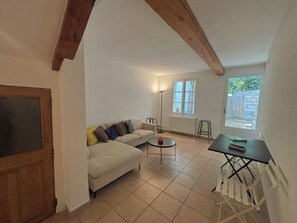 Living area - Charming air-conditioned house with courtyard in the center of Avignon (Avignon)