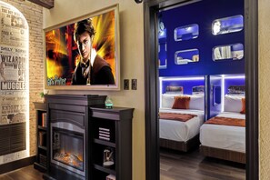 1 bedroom, iron/ironing board, WiFi, bed sheets - Harry Potter apartment, Near Disney & I-Drive (Orlando)