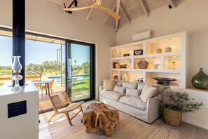 Lobby sitting area - Alfarrobeiras Nature Agroturismo (Olhao)