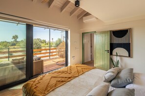 Family House, Lake View | In-room safe, soundproofing, free WiFi, bed sheets - Alfarrobeiras Nature Agroturismo  (Olhao)