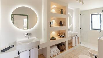 Family House, Lake View | Bathroom | Shower, hair dryer, bathrobes, slippers