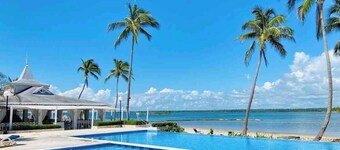 Elegant, Modern Style Villa in Playa Nueva Romana2