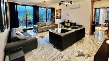 Biệt thự, 6 phòng ngủ, phù hợp cho người khuyết tật, hút thuốc | Phòng khách