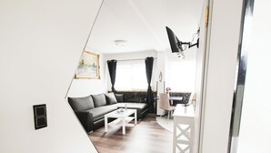 Interior - Tiny house close to nature with barbecue area - pet-friendly & close to the lake (Lohmen)