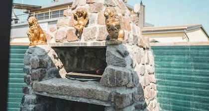 Tiny house close to nature with barbecue area - pet-friendly & close to the lake