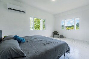 4 dormitorios, escritorio, tabla de planchar con plancha y wifi gratis