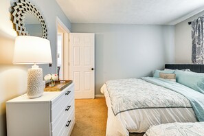 2 bedrooms, internet, bed sheets - Condo w/ Pool & Hot Tub in Aberdeen Golf Villas! (Longs)