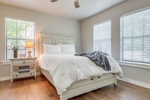 3 chambres, bureau, fer et planche à repasser, accès Internet