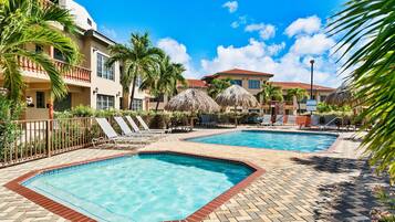 House (2 Bedrooms) | Property amenity