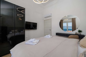 3 habitaciones, tabla de planchar con plancha y wifi gratis 