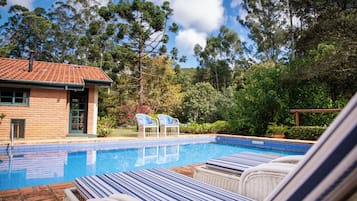Outdoor pool, sun loungers