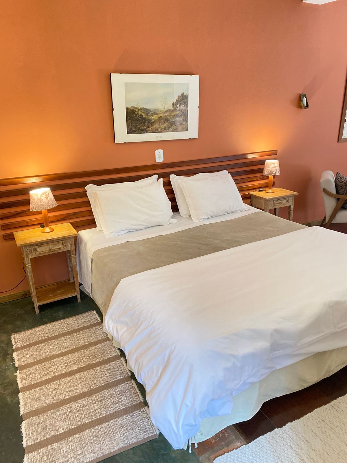 Comfort Suite, Jetted Tub, Garden View | Individually decorated, individually furnished, free WiFi, bed sheets