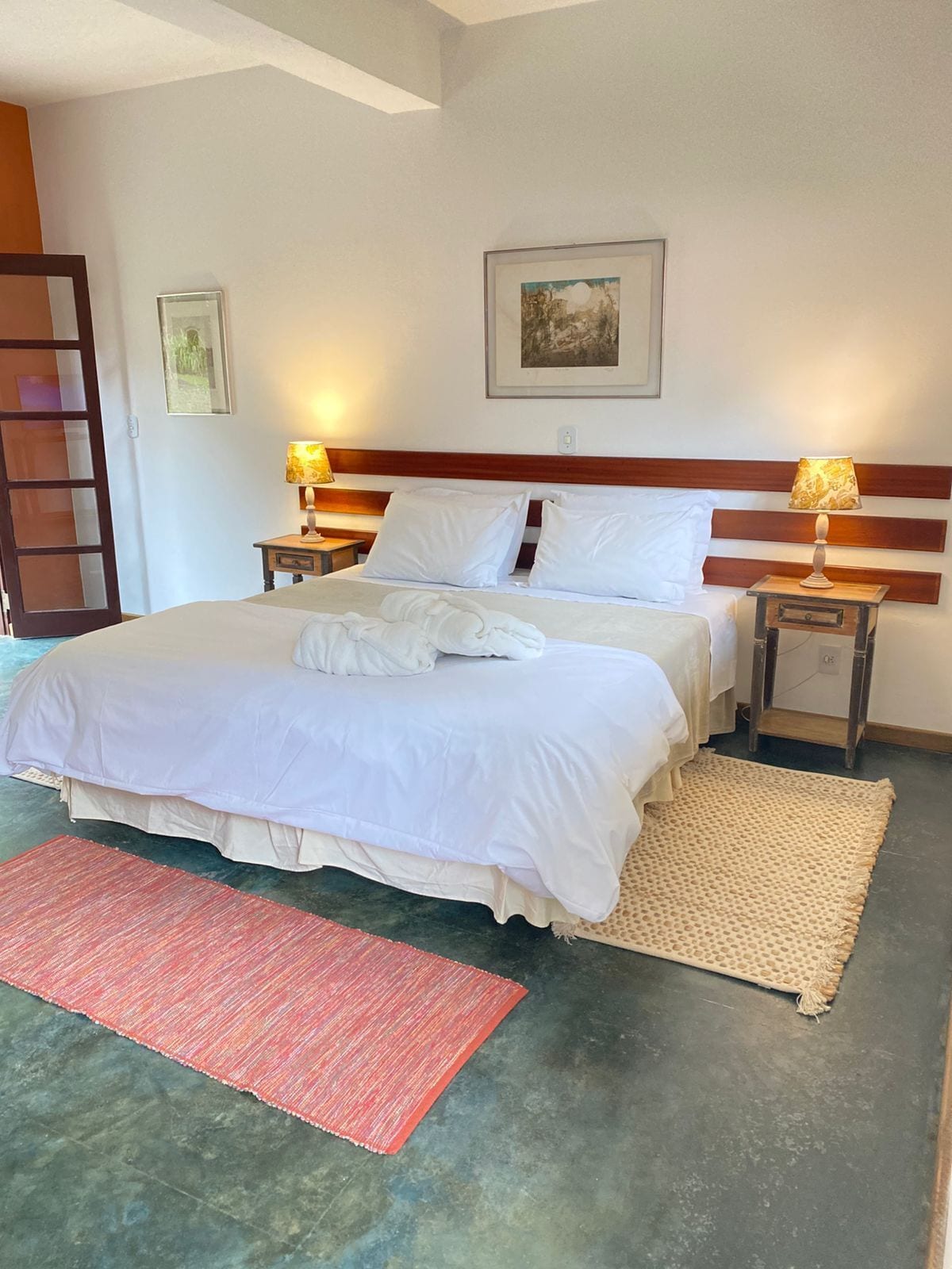 Traditional Room | Individually decorated, individually furnished, free WiFi, bed sheets