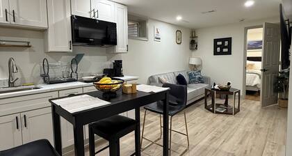 Charming and Convenient Retreat in the vibrant Upper Northwest of DC