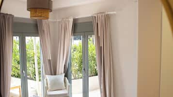 Apartamento conforto, 1 cama Queen e sofá-cama, cozinha, vista para a montanha | Escrivaninha, espaço de trabalho para notebook