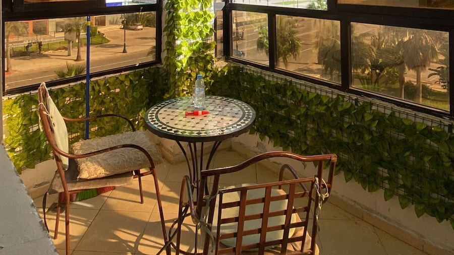 Vintage Seaview APT Full City Center