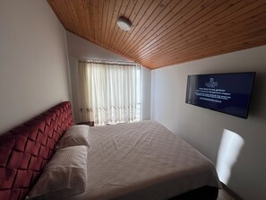 Villa – deluxe, fjellutsikt | Strykejern/-brett og wi-fi (inkludert)