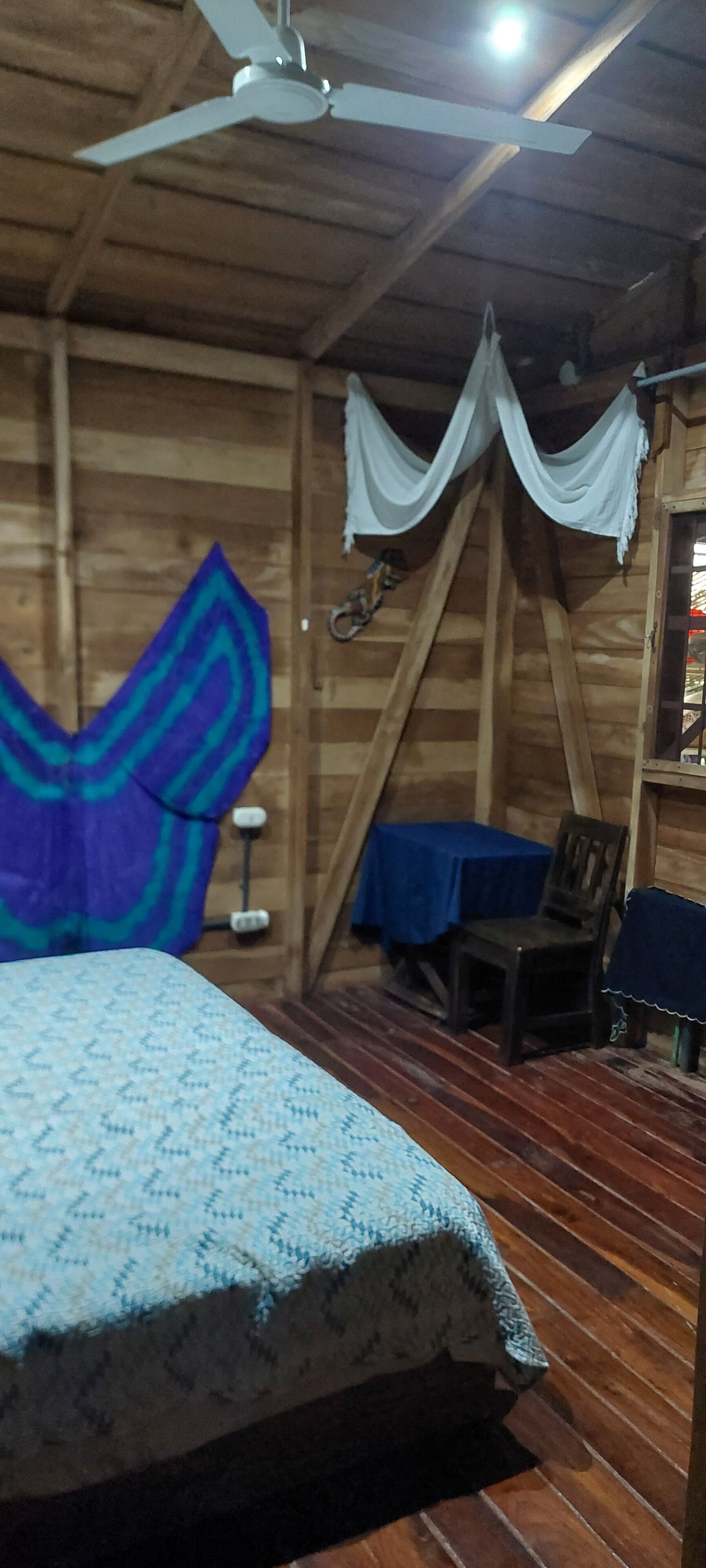 1 bedroom, desk, free WiFi, bed sheets