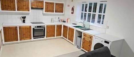 Microwave, oven, electric kettle, toaster