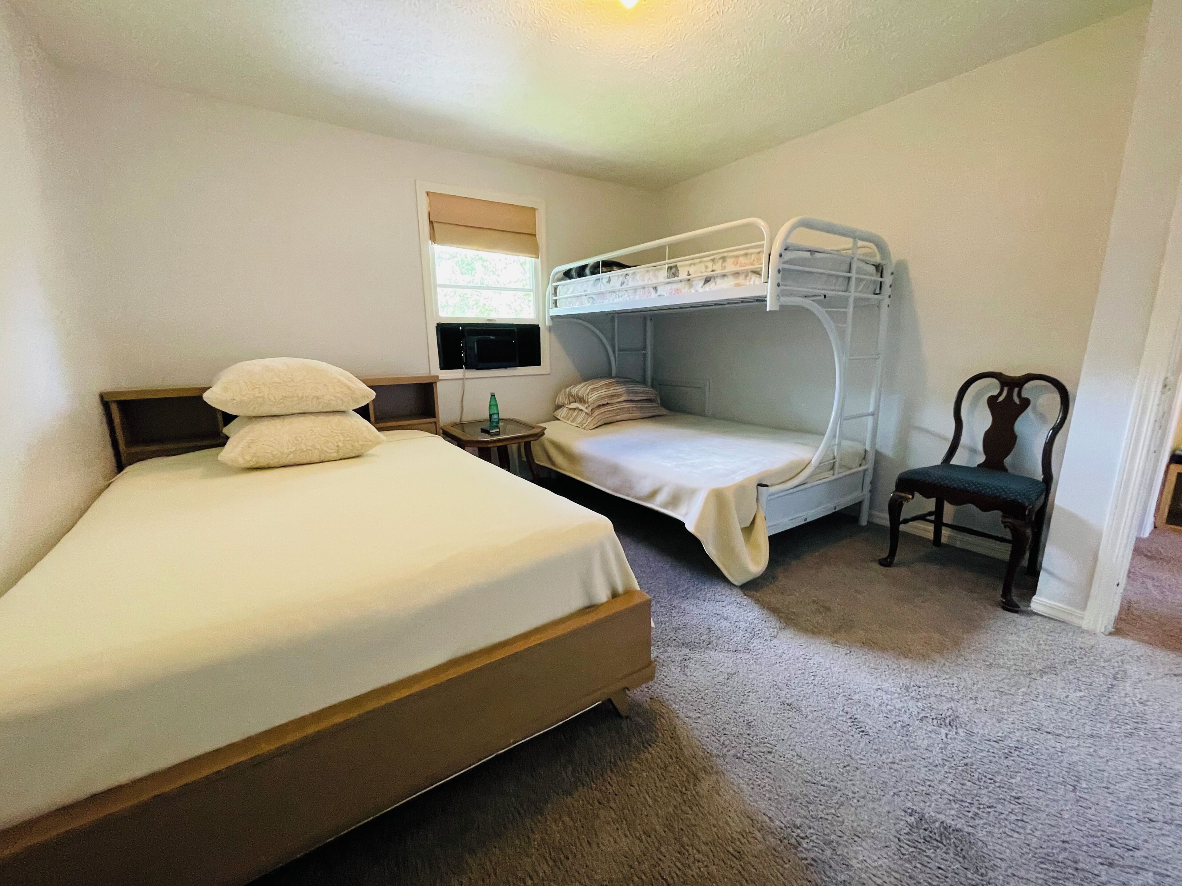 3 間睡房、熨斗/熨衫板、Wi-Fi、床單