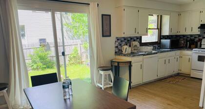 Spacious 3BR Home w/ 8 Beds, Big Yard & Parking – Near Canton & Hall of Fame